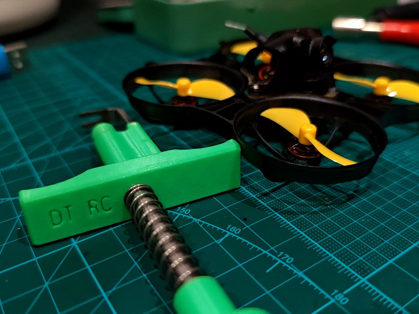 DT Propeller Puller Tinywhoop  – Drone Racing Gate Bewertung und Preis
